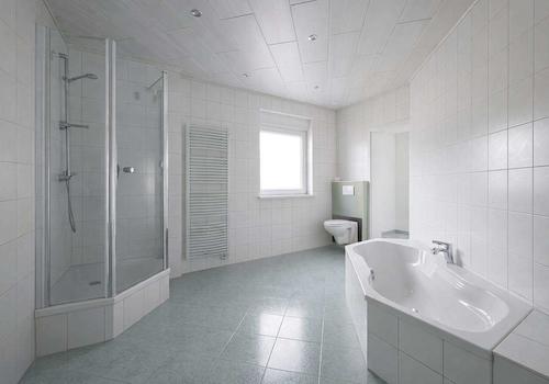 OG Badezimmer