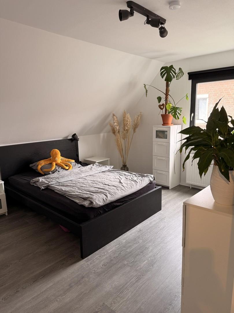 großes Gästezimmer