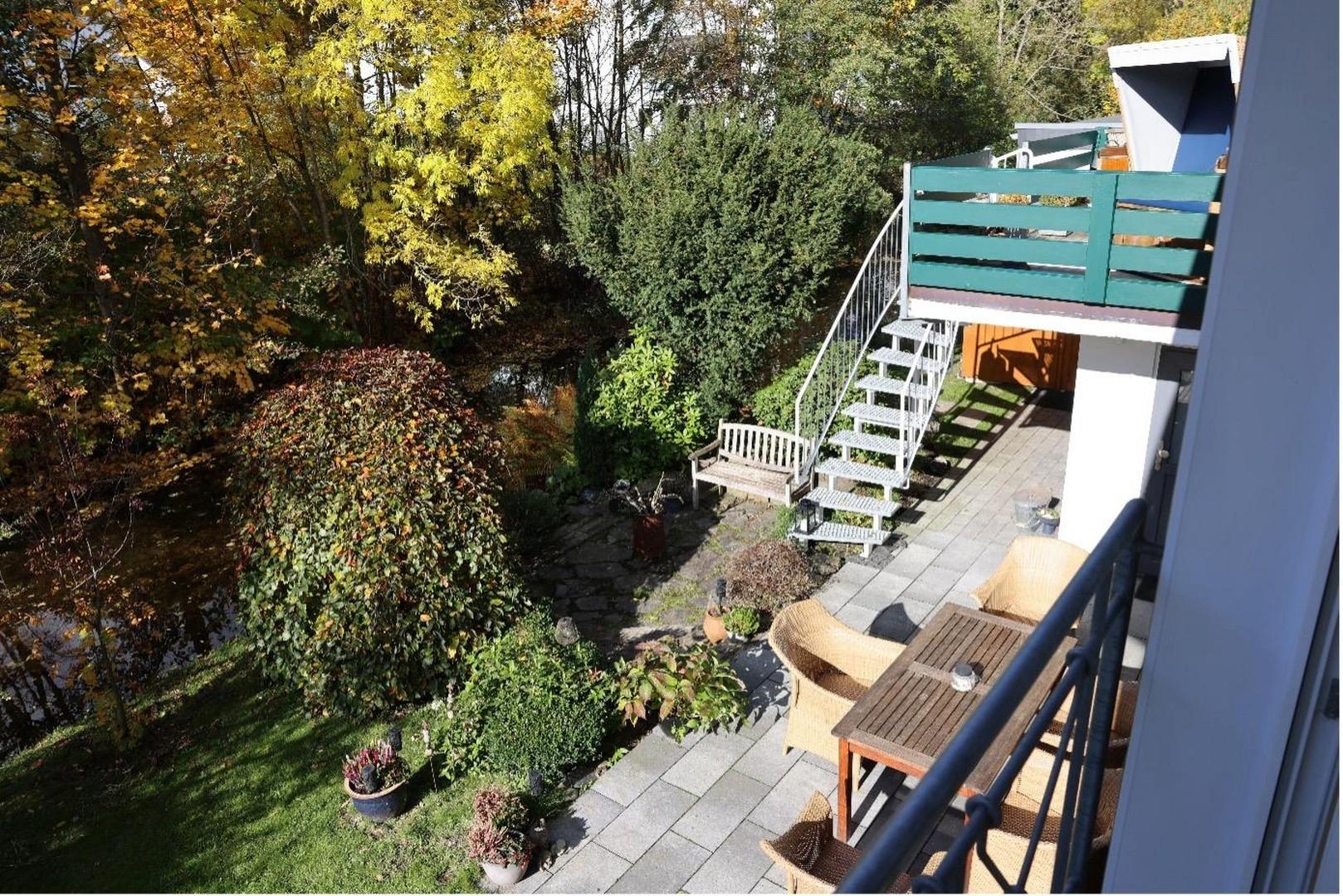 Esszimmerblick in den Garten