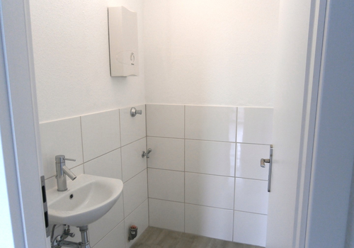 Waschraum / Gäste-WC