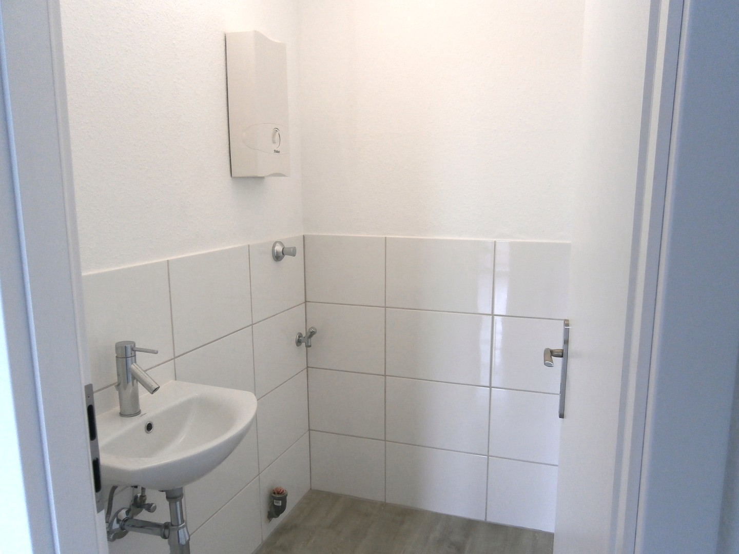 Waschraum / Gäste-WC