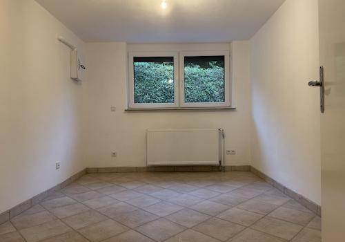 Zimmer unten leer