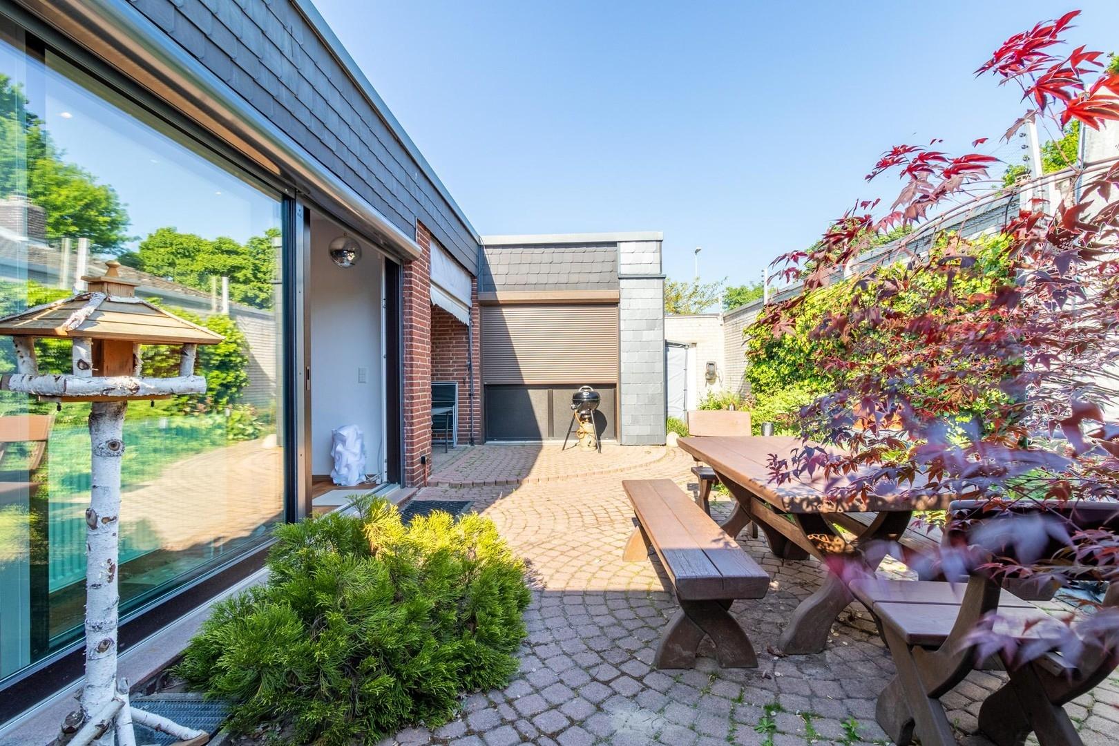 Terrasse vor Wohnzimmer 2