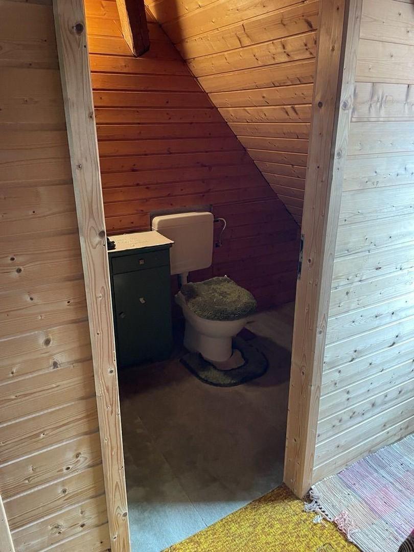 Dachgeschoss WC