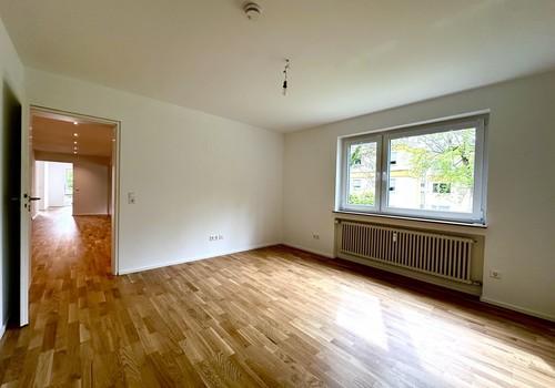 Schlaf-/Arbeitszimmer