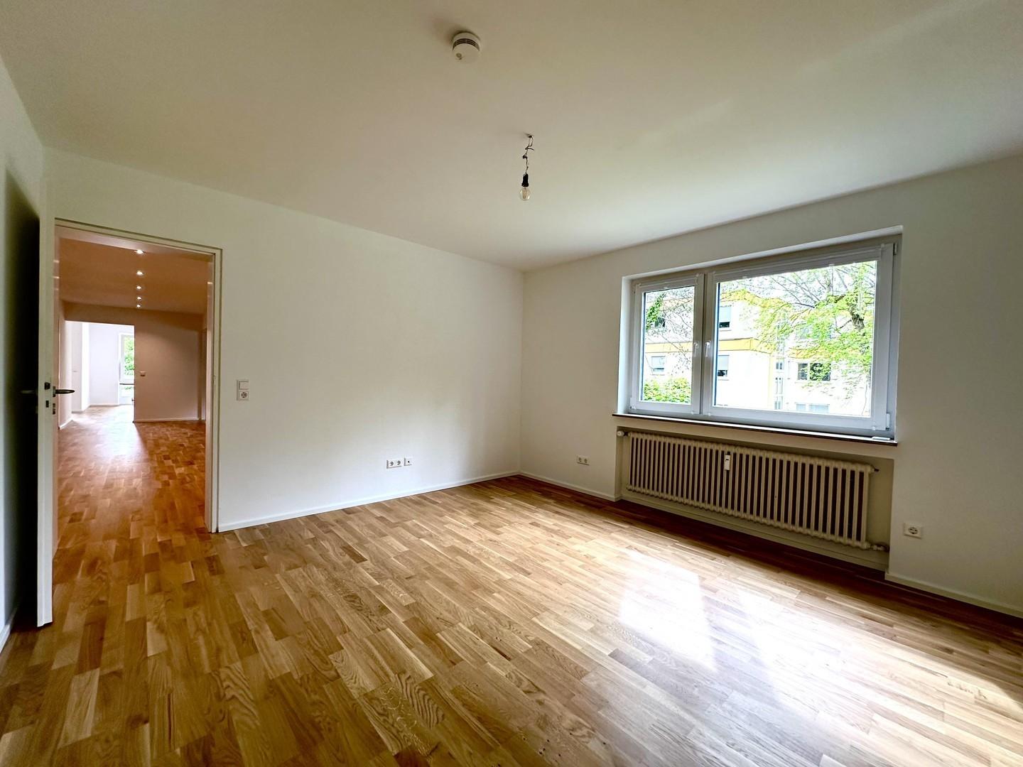 Schlaf-/Arbeitszimmer