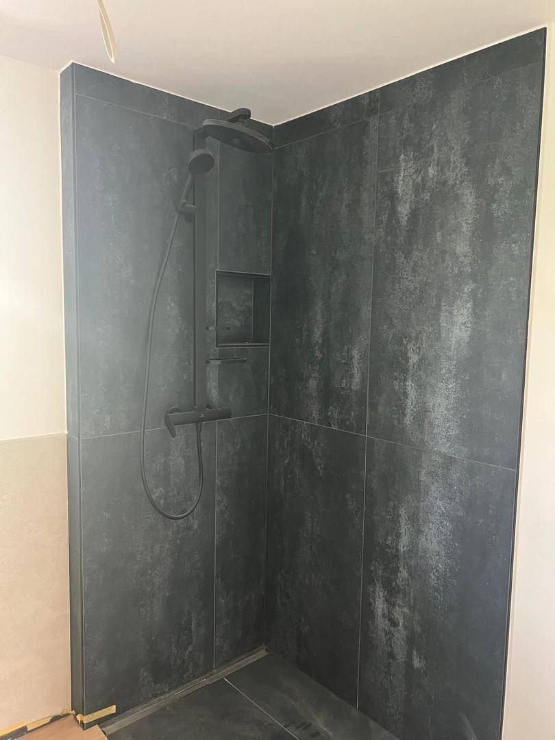 Duschbereich im Badezimmer
