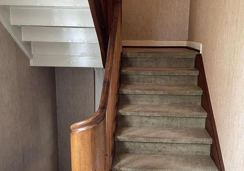 OG Treppe zum Dachgeschoss