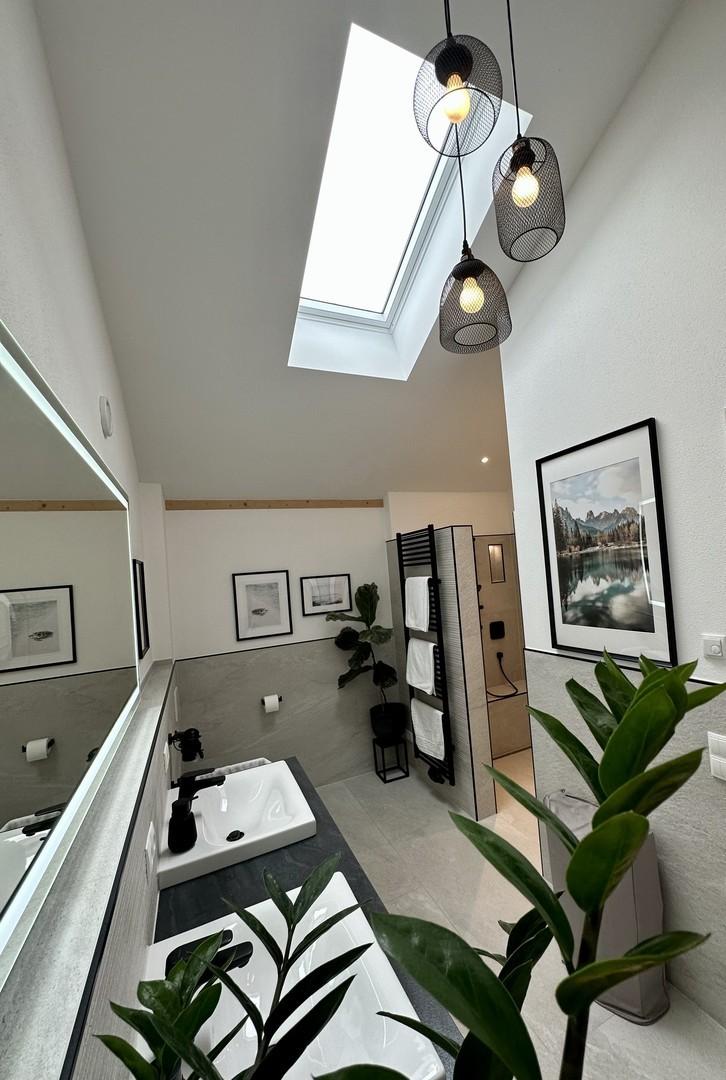 Profil 2. Badezimmer OG