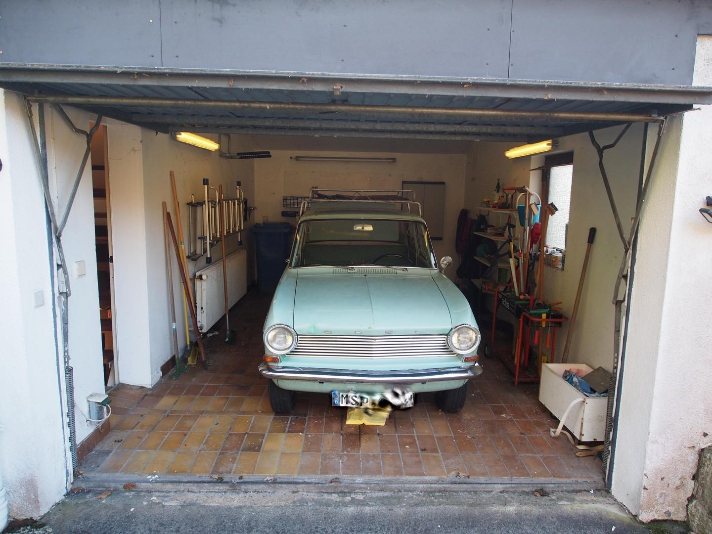 Garage