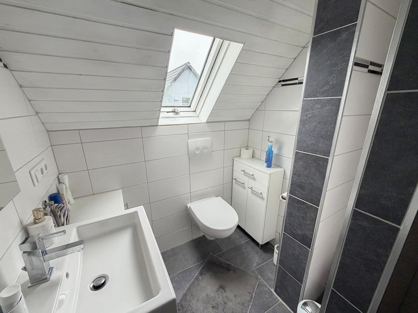 OG Badezimmer 