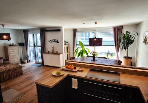 Küche und Esszimmer EG