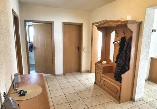 Flur mit Garderobe