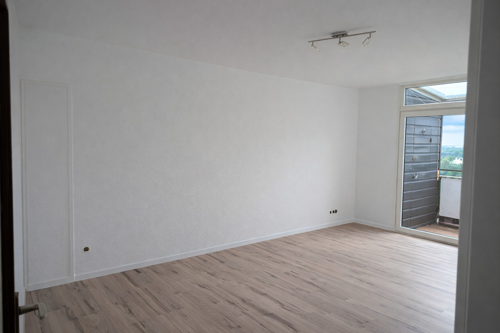 Wohnzimmer_Blick2