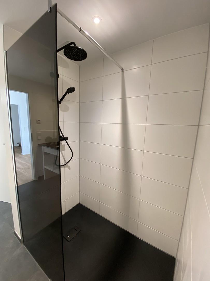 Moderne Dusche