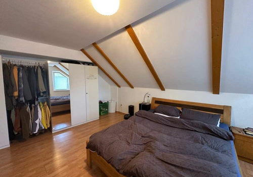 Zimmer 1. OG