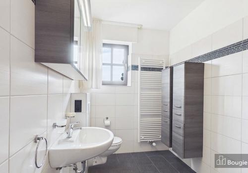 Badezimmer EG