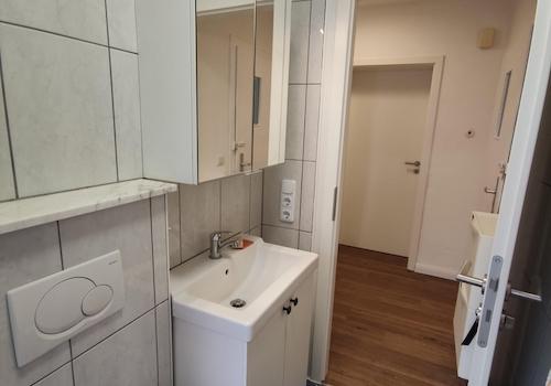 Tageslichtbad mit Sitzbadewann