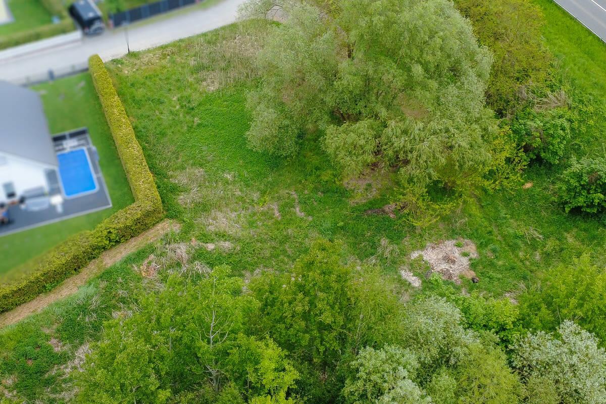 Draufsicht aus Richtung Nottekanal auf das Grundstück
