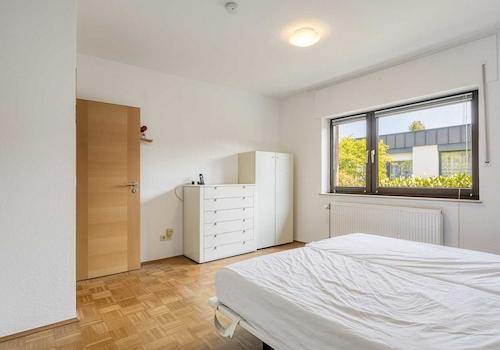 Zweites Schlafzimmer