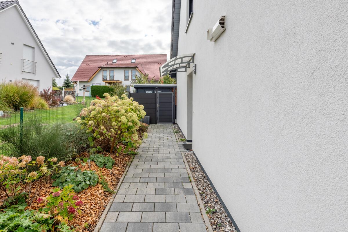 Einliegerwohnung -->