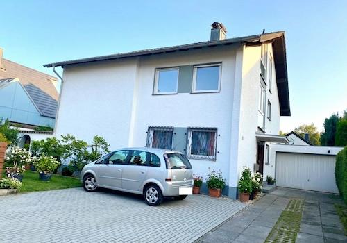 Hausansicht vorne