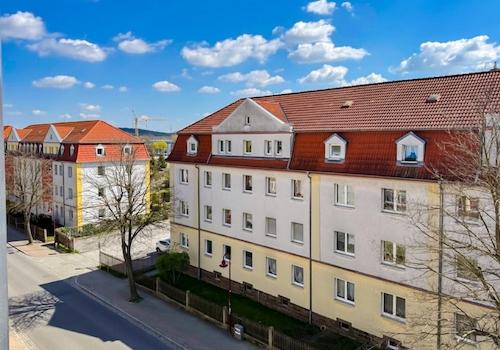 Blick aus Fenster DG teilsan MFH