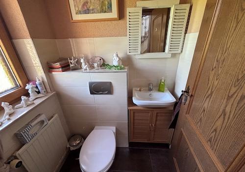 Gäste-WC EG
