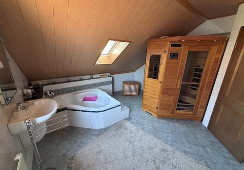 Badezimmer OG