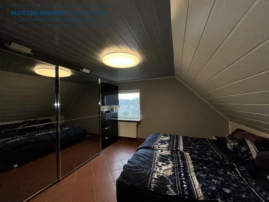 Schlafzimmer DG (Haus 2)