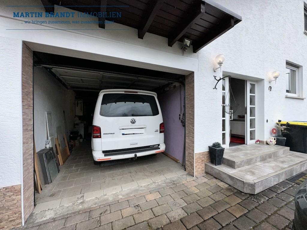 Doppelgarage (lang)