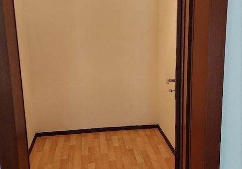 Abstellraum oder Speisekammer