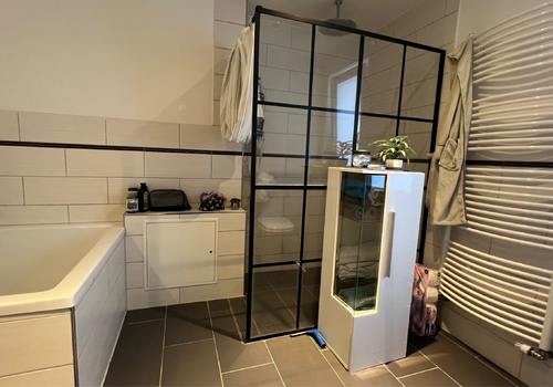 Dusche im Vollbad