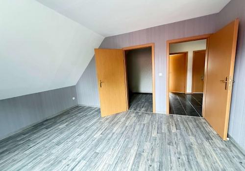 Schlafzimmer mit Ankleide