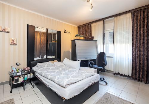 Schlafzimmer 1. OG