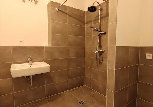 Wannen-/Duschbad