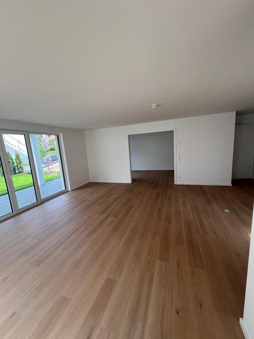 Wohnzimmer/Schlafzimmer 1