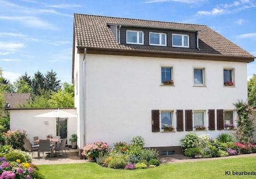 Dreiparteienhaus