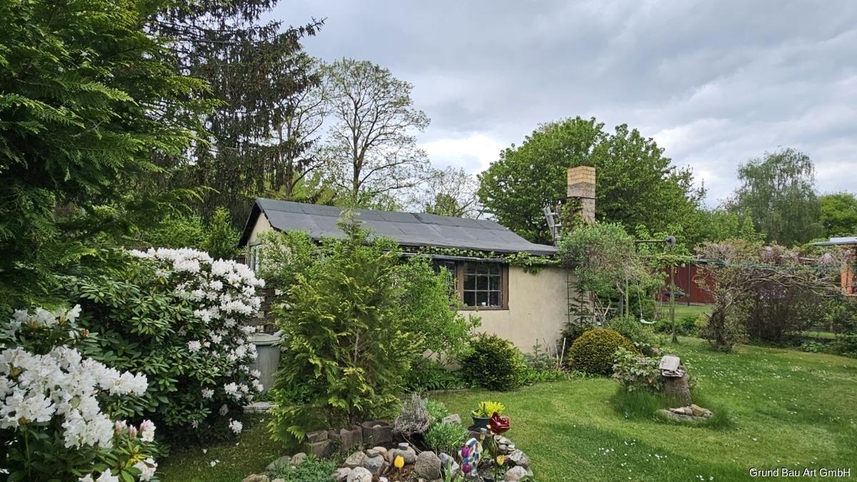 Gartenhaus mit Kaminofen und WC