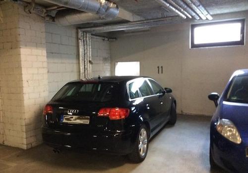 1 Tiefgaragenstellplatz