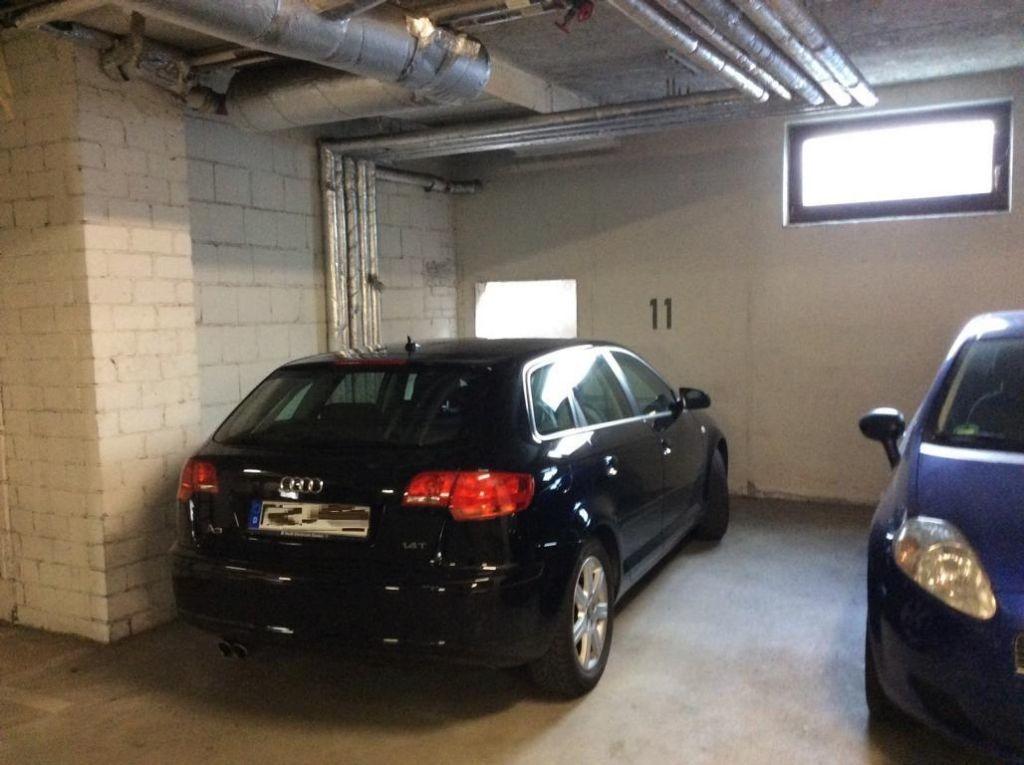 1 Tiefgaragenstellplatz