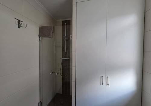 Bad EG/ Dusche, Geräteschrank 