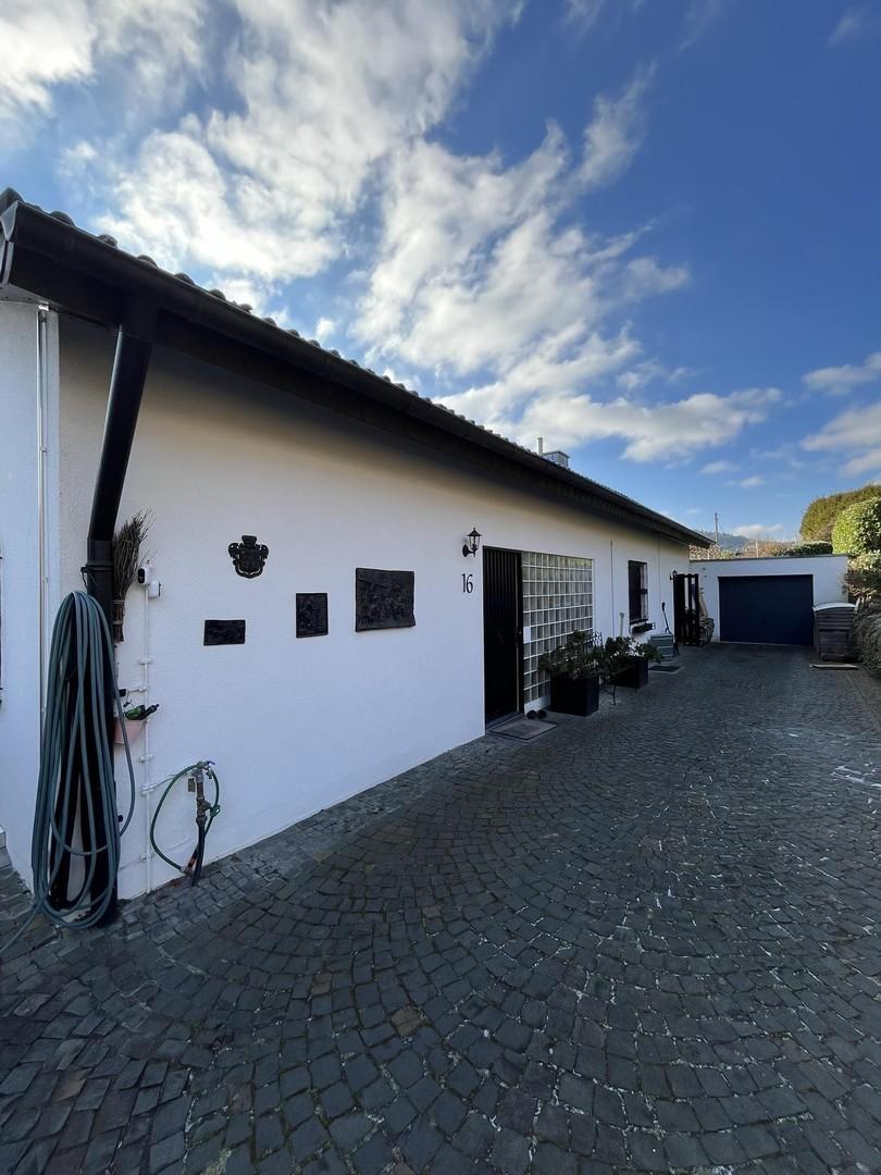 Vorderansicht Haus