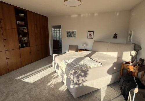 Schlafzimmer 1