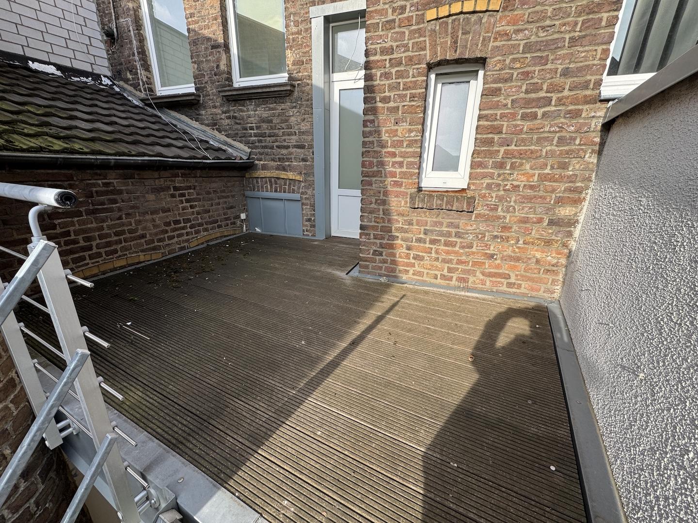 Zugang / Balkon.jpg