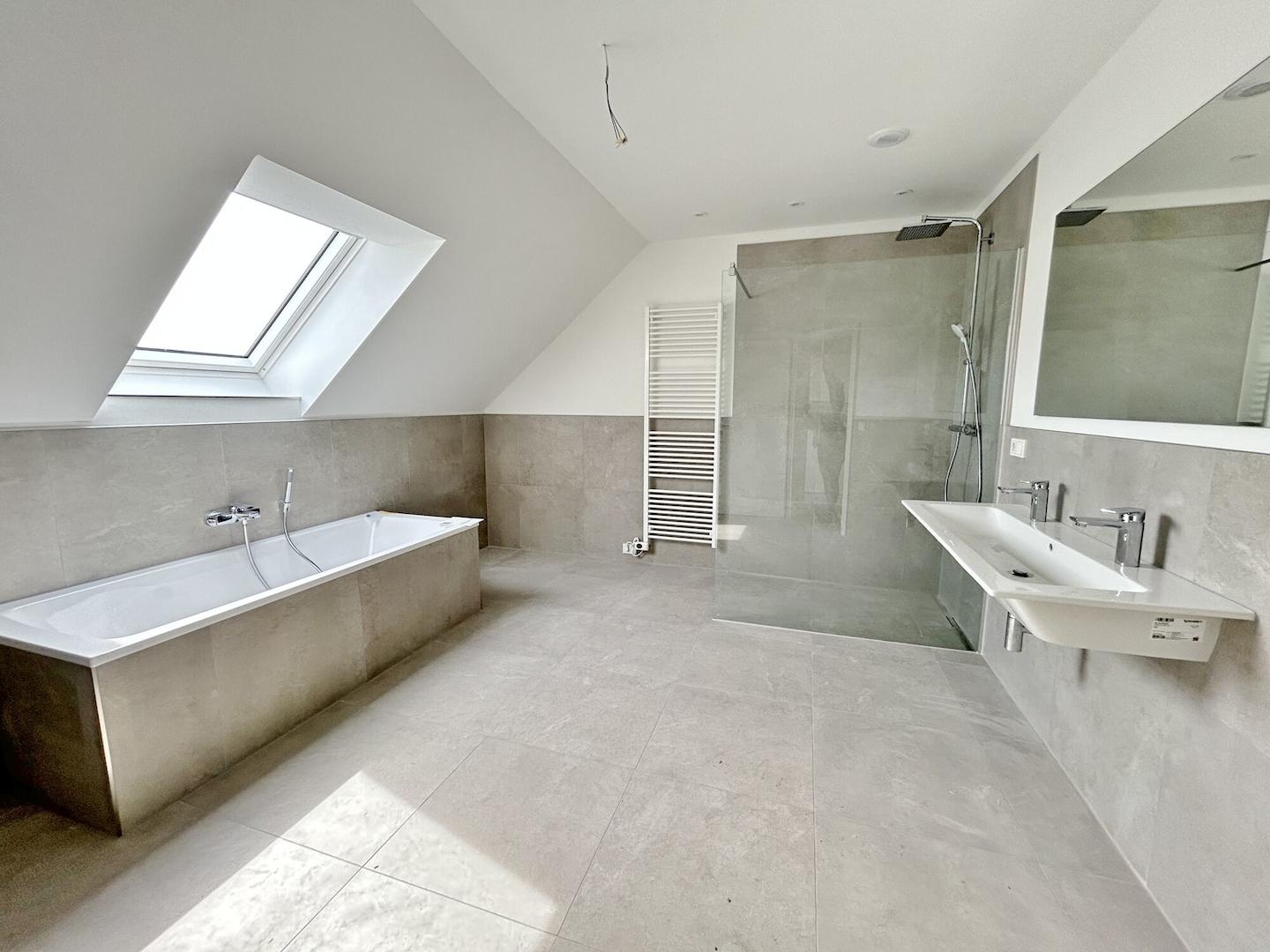 Badezimmer OG