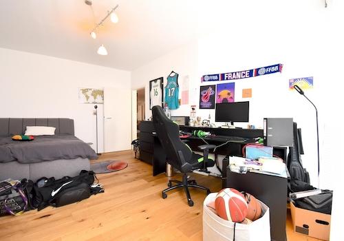Kinderzimmer oder Büro