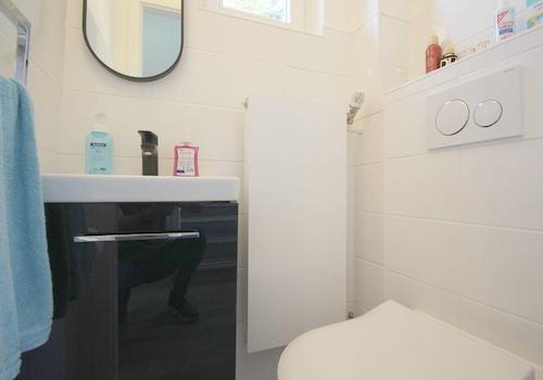 Gäste-WC EG