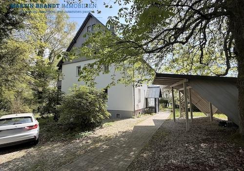 der Weg zum Haus