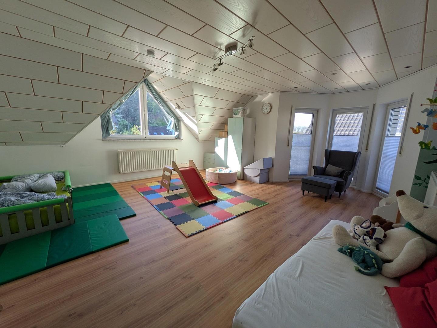 Kinderzimmer OG2